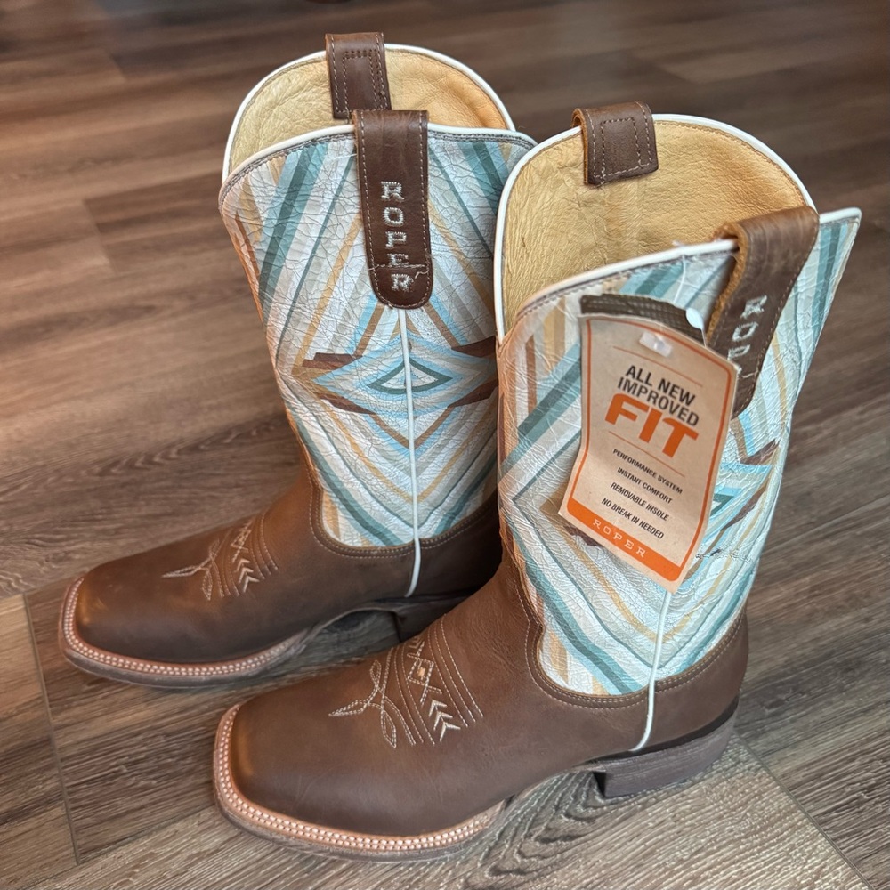 ⭐️NWT⭐️ Roper Zakota Square Toe Cowboy Boots, Native Print Western Boot - Picture 2 of 5